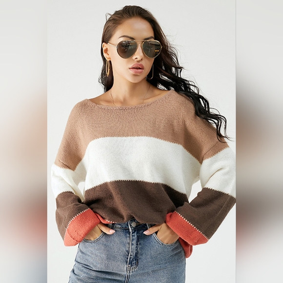 Women's Color Block Dropped Shoulder Sweater - Picture 2 of 3